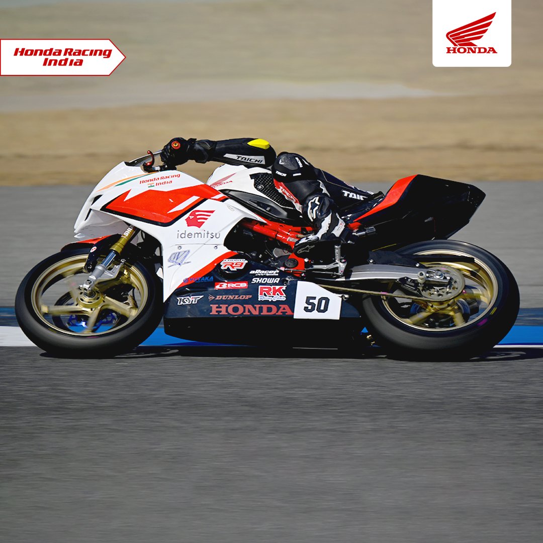 HondaRacingIND's tweet photo. Flying against the wind, our rider Kavin Quintal bringing fire to the track at @asiaroadracing !

#HondaRacingIndia #IdemitsuLubeIndia #HondaRiders #HondaMotorcycles #CircuitRacing #YoungTalents #ThePowerOfDreams #AsiaRoadRacingChampionship https://t.co/WGfHi3DcVR