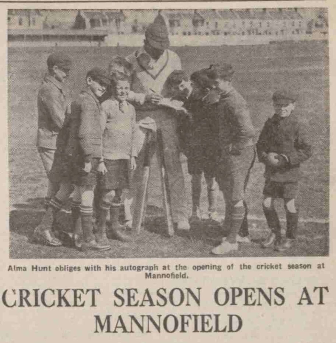 ScottyCricket's tweet photo. #Season1936 opens at #Mannofield with #AlmaHunt the @AberdeenshireCC #Pro but disappointing draw v @AUCricketClub https://t.co/k4LbGEh20m