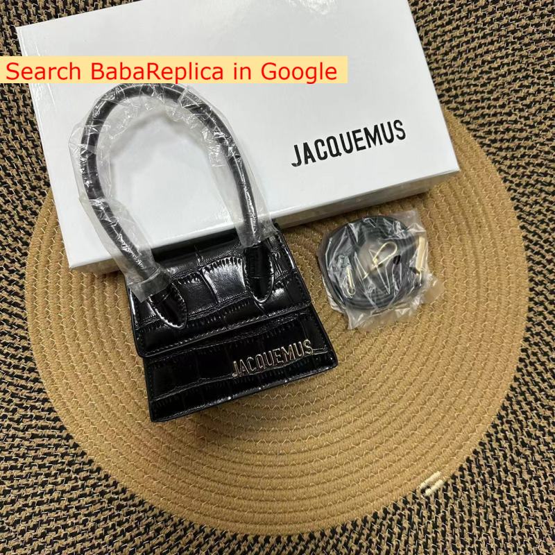 Sohrabb229's tweet photo. 👜US$38.82 Reps Crocodile Mini Crossbody Bag🥳
✨
✨
💗Type: Small Square Bag
💗Popular Elements: Letter
💗Style: Minority
💗Closed Way: Magnetic Buckle
🍥
🍥
#repsbags #crossbodybags #womenbags #repscrossbodybags #repsJacquemusbag #fauxbags #fakebags #handbags #babareplica https://t.co/Diq8n4Qpjj