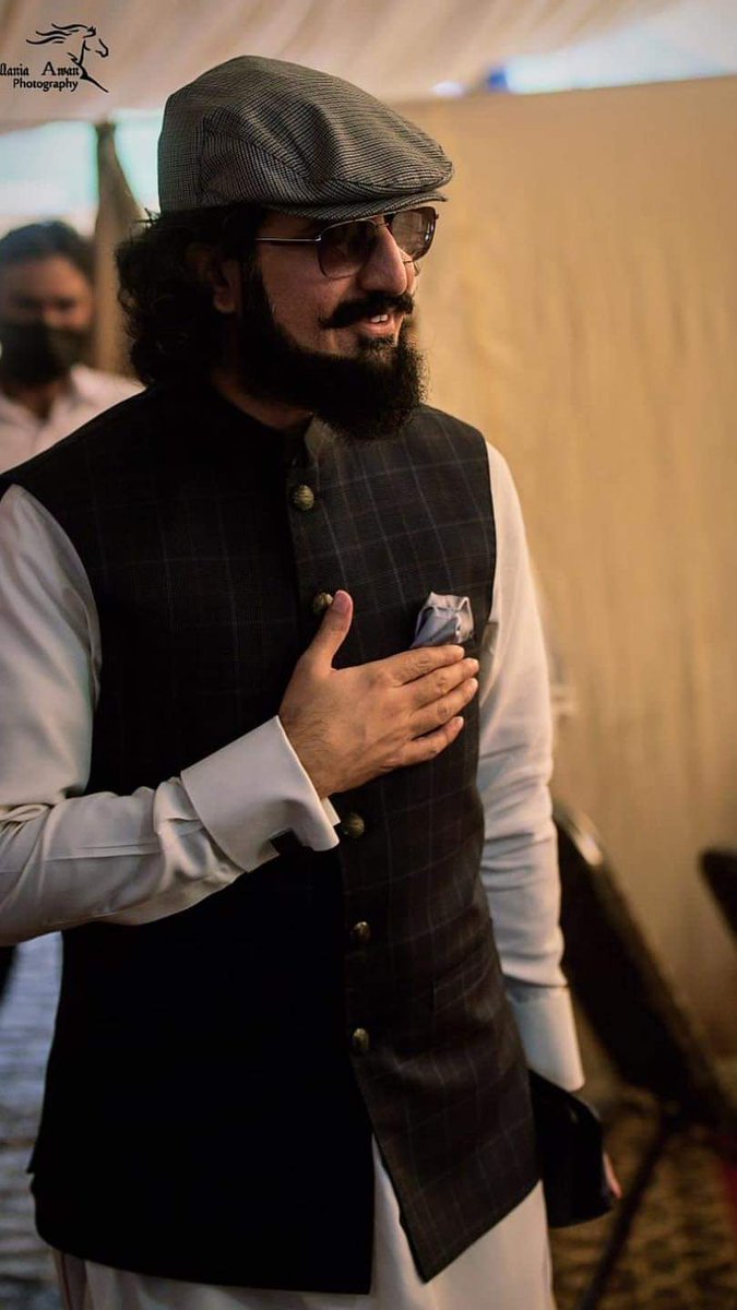 MYasir422's tweet photo. قربانم ۔۔۔۔۔سلطا نم 
💖💖💖
#HBDSahibzadaSultan422 https://t.co/kHaiii5rlr