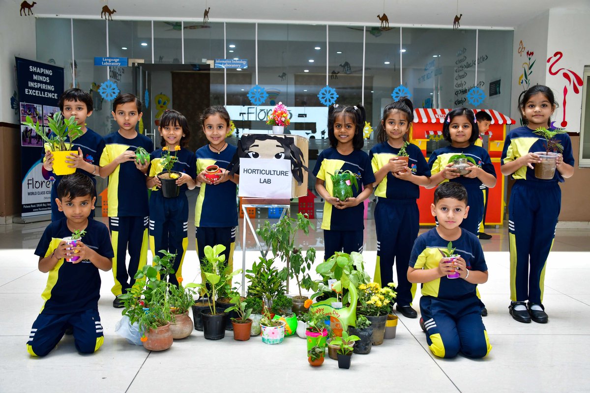 Prince_Eduhub's tweet photo. #Call_us: 9610712222
EARTH DAY was celebrated today at Floreto World School with a beautiful message - “Our continuing efforts in our everyday lives will make this beautiful planet thrive.”
#FloretoWorldSchool #education #studentsuccess https://t.co/5GVfCtr4es