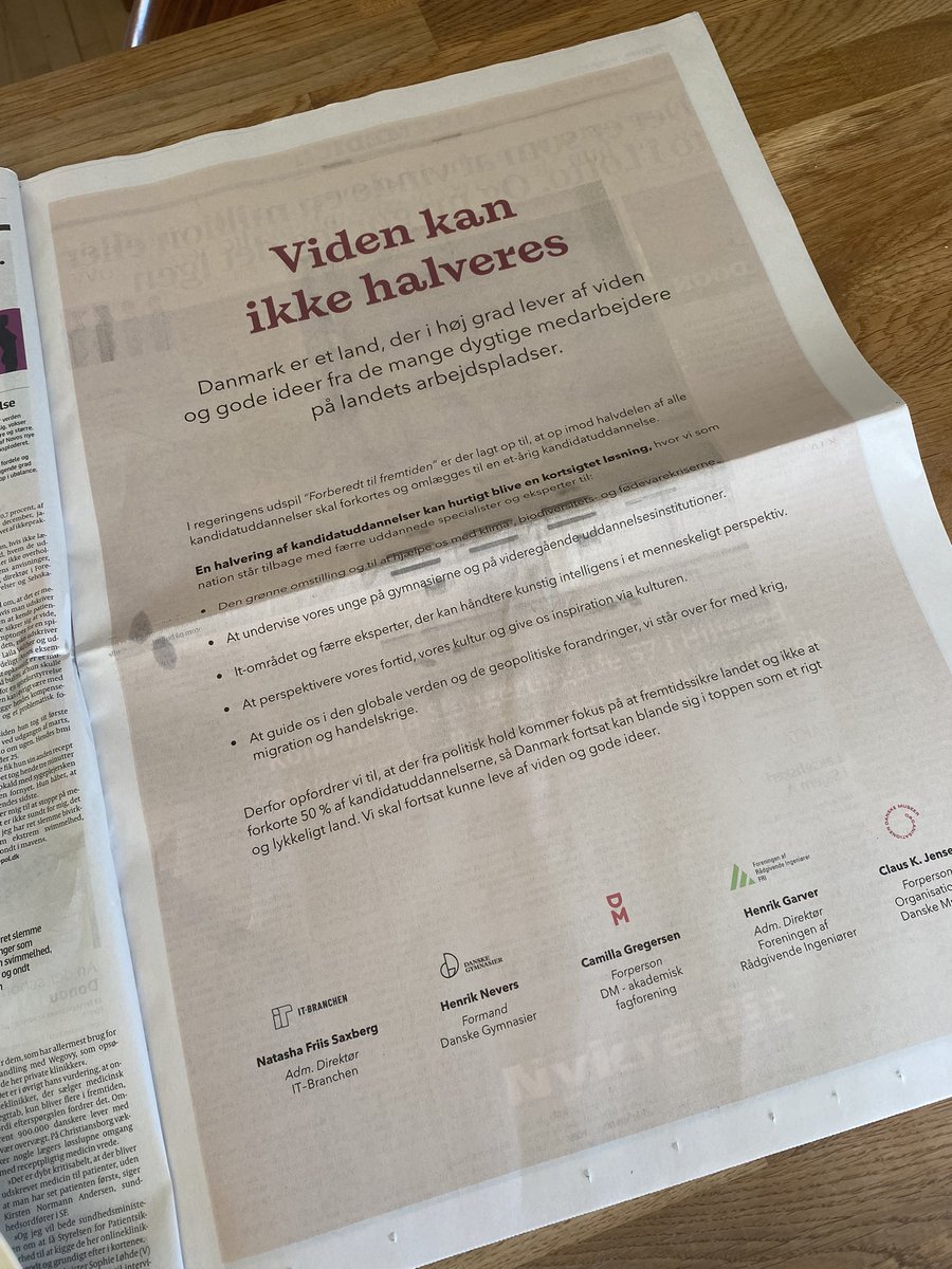 Vi har ikke guld og diamanterne i undergrunden. Vi har dygtige medarbejdere og innovative virksomheder. Derfor skal vi ikke halvere kandidatuddannelser. #dkpol