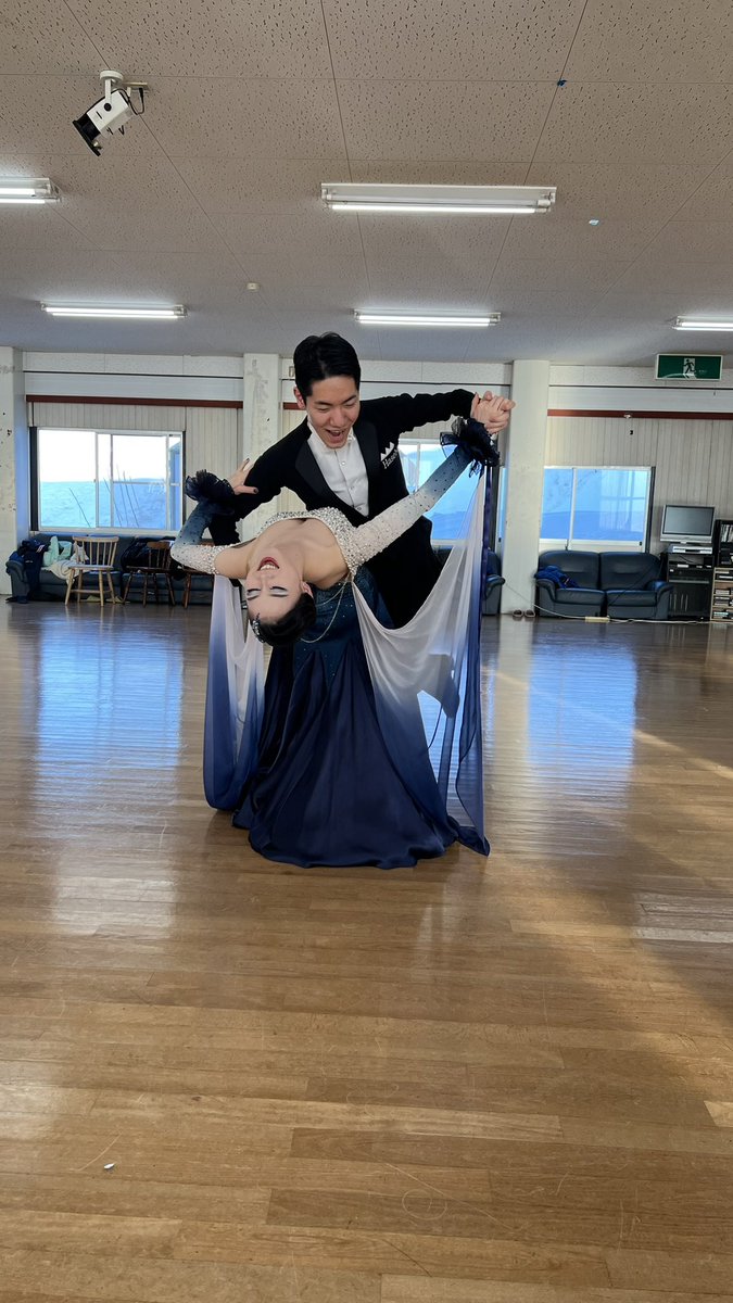 sayano_sonne's tweet photo. 【🌟#シャドーリーダー募集🌟】

･さやの(岡部 沙耶乃)
･一橋舞研 2年 
 ･スタンダード専攻
･164cm
･天野杯 Jr.Wの部 第8位

学連で上を目指して一緒に頑張れる相手を探しています。
フットワークの軽さと、肩甲骨など体の柔軟性、フォロー力の高さが強みです。
気軽にご連絡ください🙇🏻‍♀️ https://t.co/zQYci5KAkH