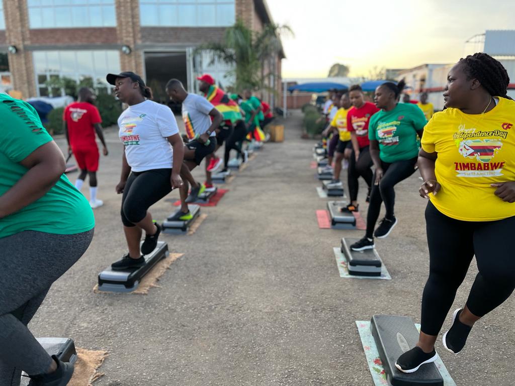 CelofitnessZ's tweet photo. Uhuru Celebrations RELOADED Super Step Aerobic Session this morning at Celofitness π₯. Stay fit.
@CimasMedical @FMH_Health
#ZimAt43
#UhuruReloaded
#JoinCFToday https://t.co/2alxiJ3vvH