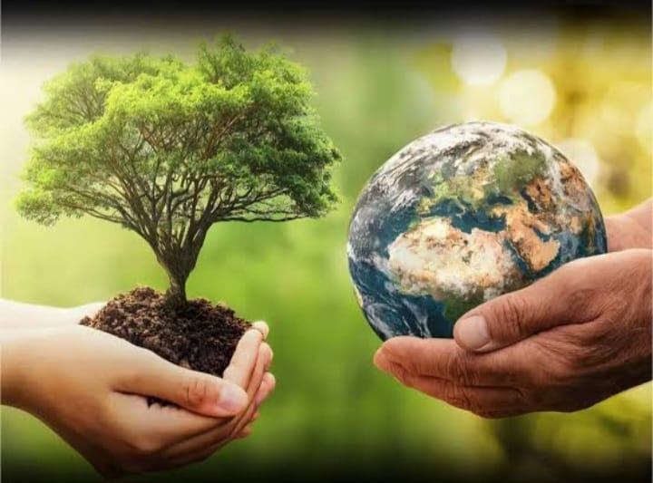 GodhauriP's tweet photo. धरती मैया की समृद्धि बनी रहे ,हम ऐसी राह चुनें।
@CEEahemdabad
@FEEInt 
@UK_CEH 
@GretaThunberg 
@UNinIndia https://t.co/1jZ8HSjT17