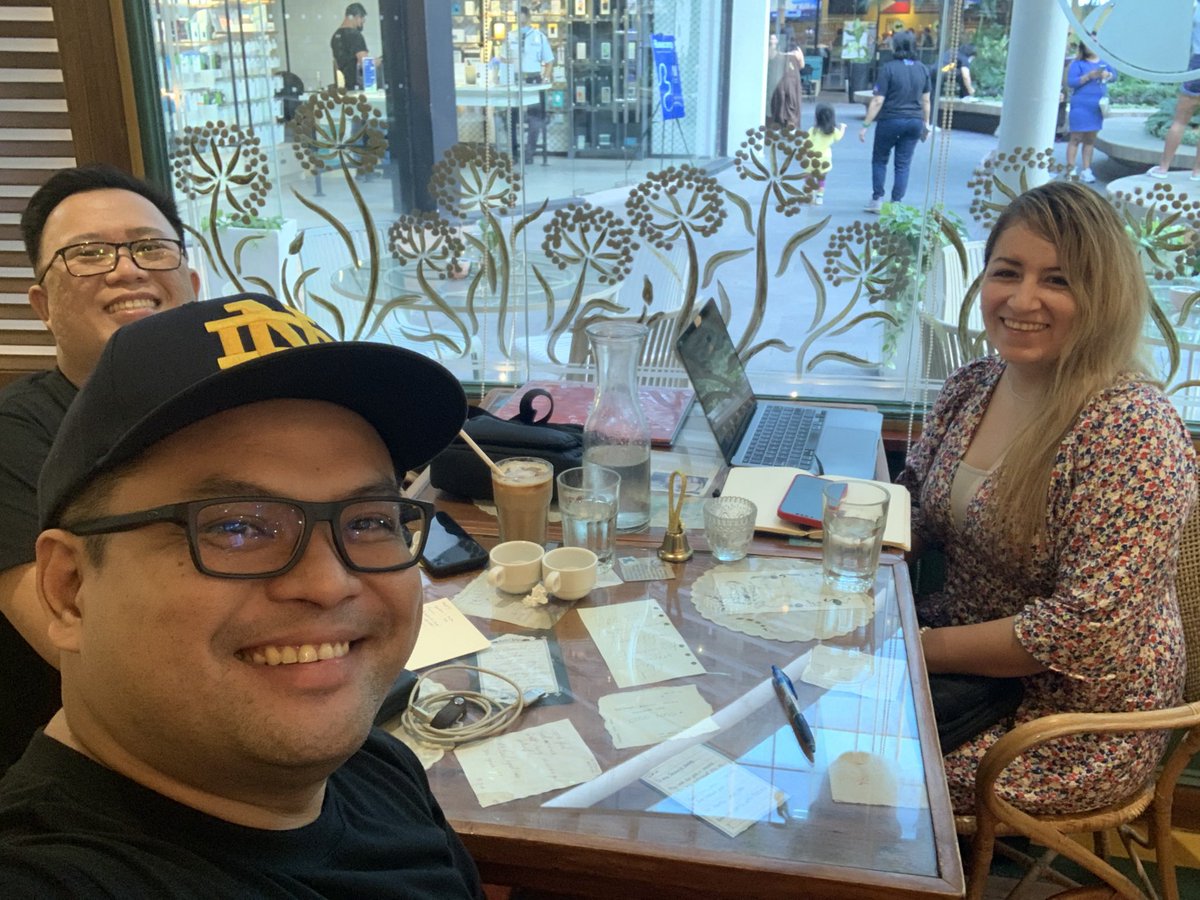 michael_ceo's tweet photo. It’s been a fruitful meeting today with Diana from M&amp;SE events &amp; TPGevents Managing Director for the coming Grand “Pi2Day Meet &amp; Greet.” Exciting things are coming &amp; this will definitely benefit a lot of people esp. our fellow Pi Pioneers. 

#PiNetwork #TPGevents #WhatIDoForPi https://t.co/gRCG4SBzuV