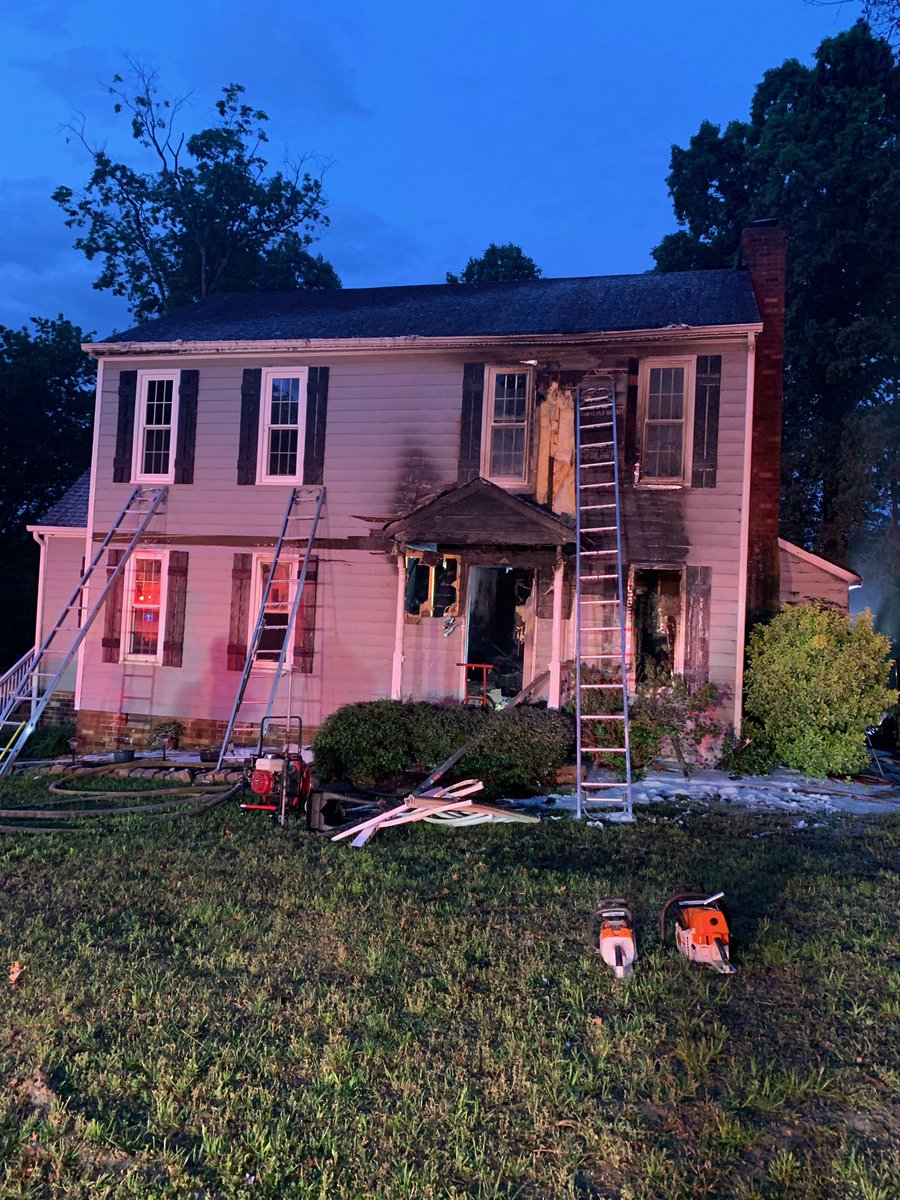 Chesterfield Fire and Emergency Medical Services tweet media