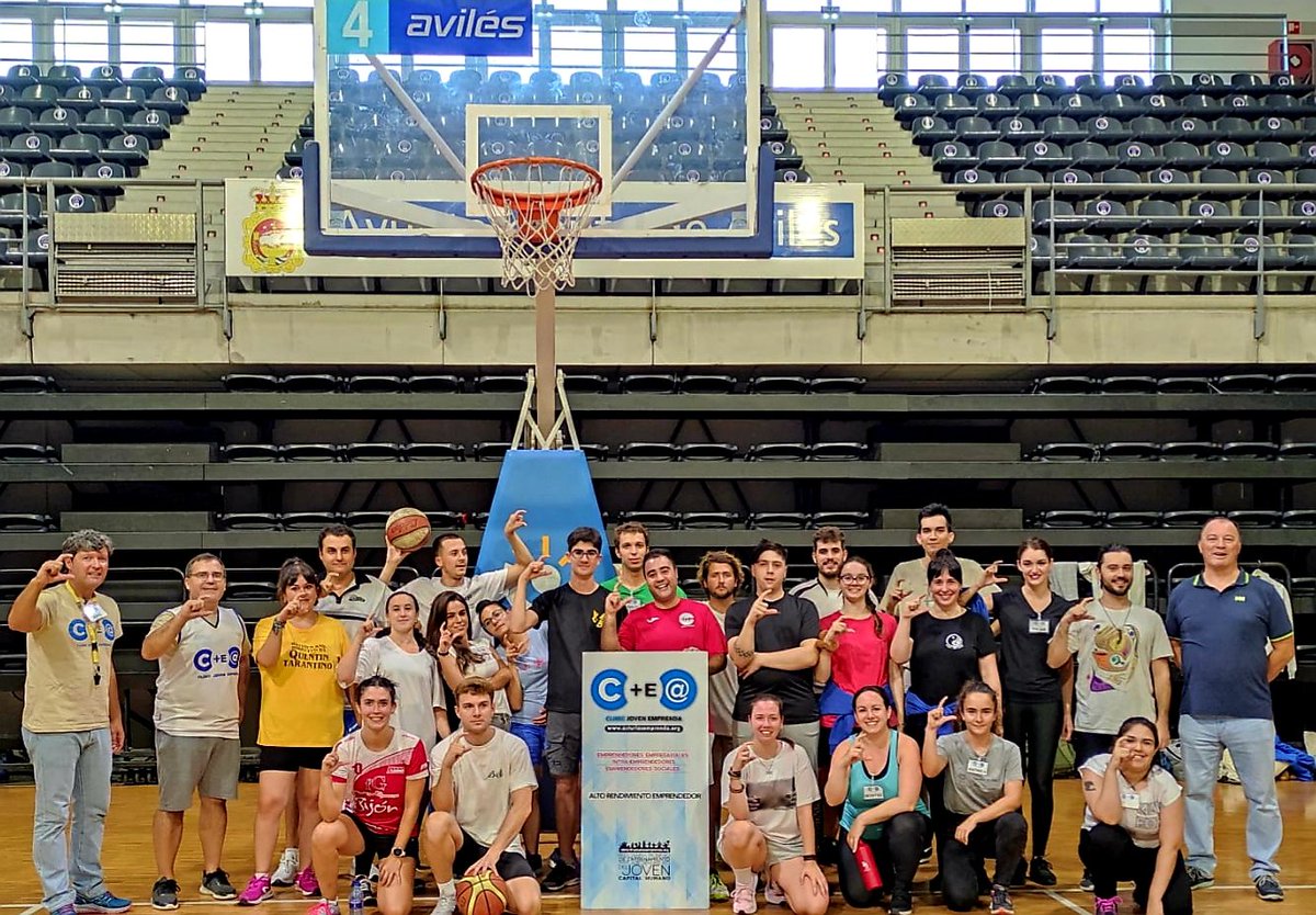 ClinicEmprenda's tweet photo. #juventud asturiana en acción en Programa de Alto Rendimiento Emprendedor Clinic JOVEN EMPRENDA https://t.co/WT3zyruDkc con plazo de INSCRIPCIÓN abierto para #jovenes #emprendedores sociales, empresariales y/o intraemprendedores @Mocedastur @AJEASTURIAS @ceeiasturias @Valnalon https://t.co/6lAVQDZfPE