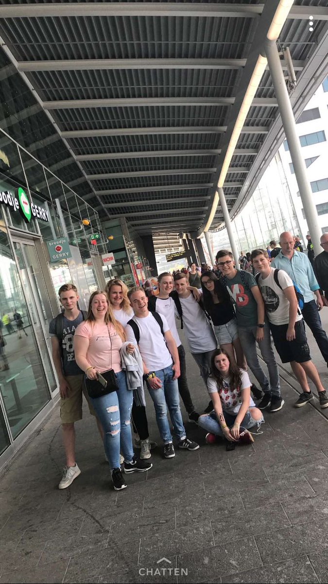 WillemBouwens tweet media