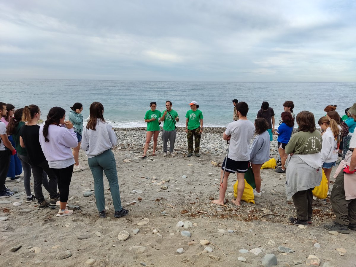 Empezamos la mañana con la explicación de <a href="/Fridays4future/">Fridays For Future</a>