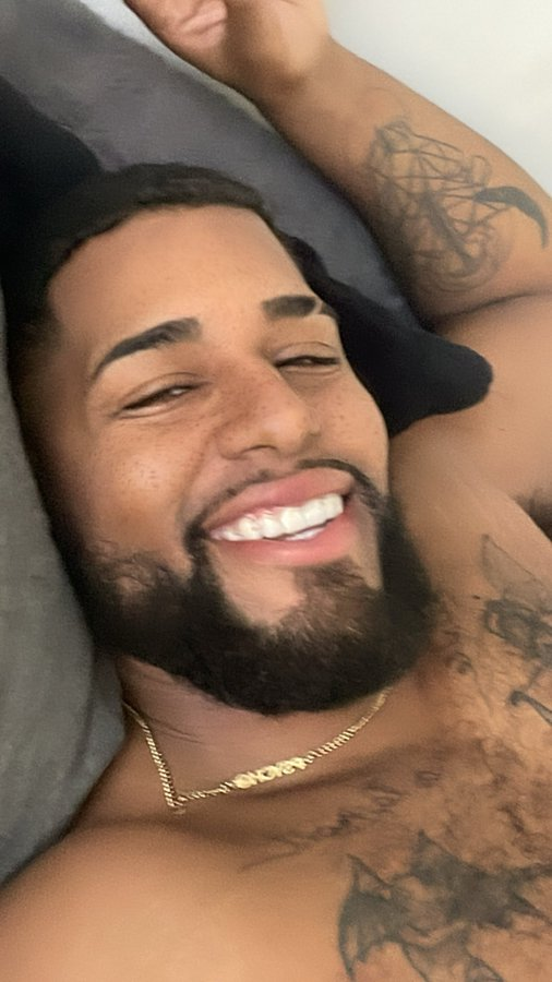 ___Terrance__'s tweet image. Goodmorning y’all ☀️

beacons.ai/only.fans.free/