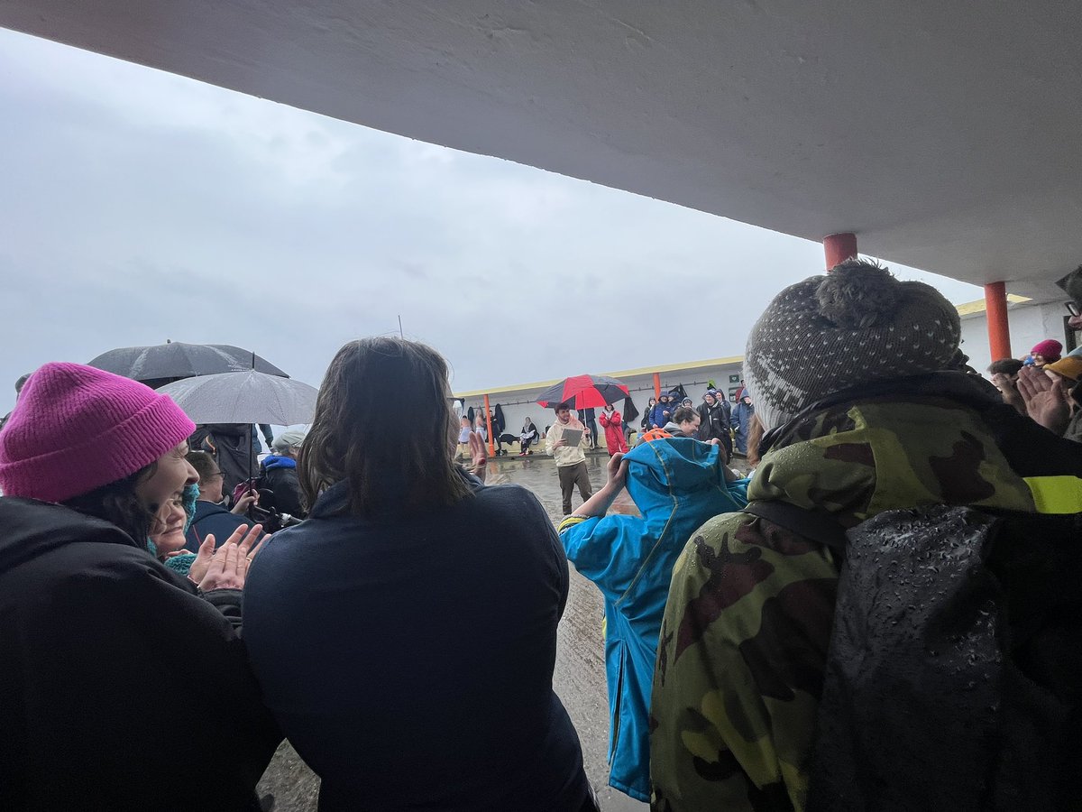 MsSuzanneMeade's tweet photo. Poetry readings at Blackrock, Salthill for @CuirtFestival  #Literature #sea #swimming #poetry https://t.co/kEpCf9xczt