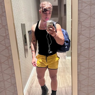 FFerranss's tweet photo. #NewProfilePic https://t.co/n1KBMR8K88