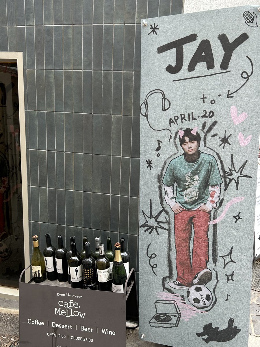 photobyjay's tweet photo. 📍홍대 멜로우

사랑만 있다면 순간도 영원 같을거야!

#4랑해_2_0원한순간을 
#20veJAY4eva https://t.co/TjeJG0KcaP