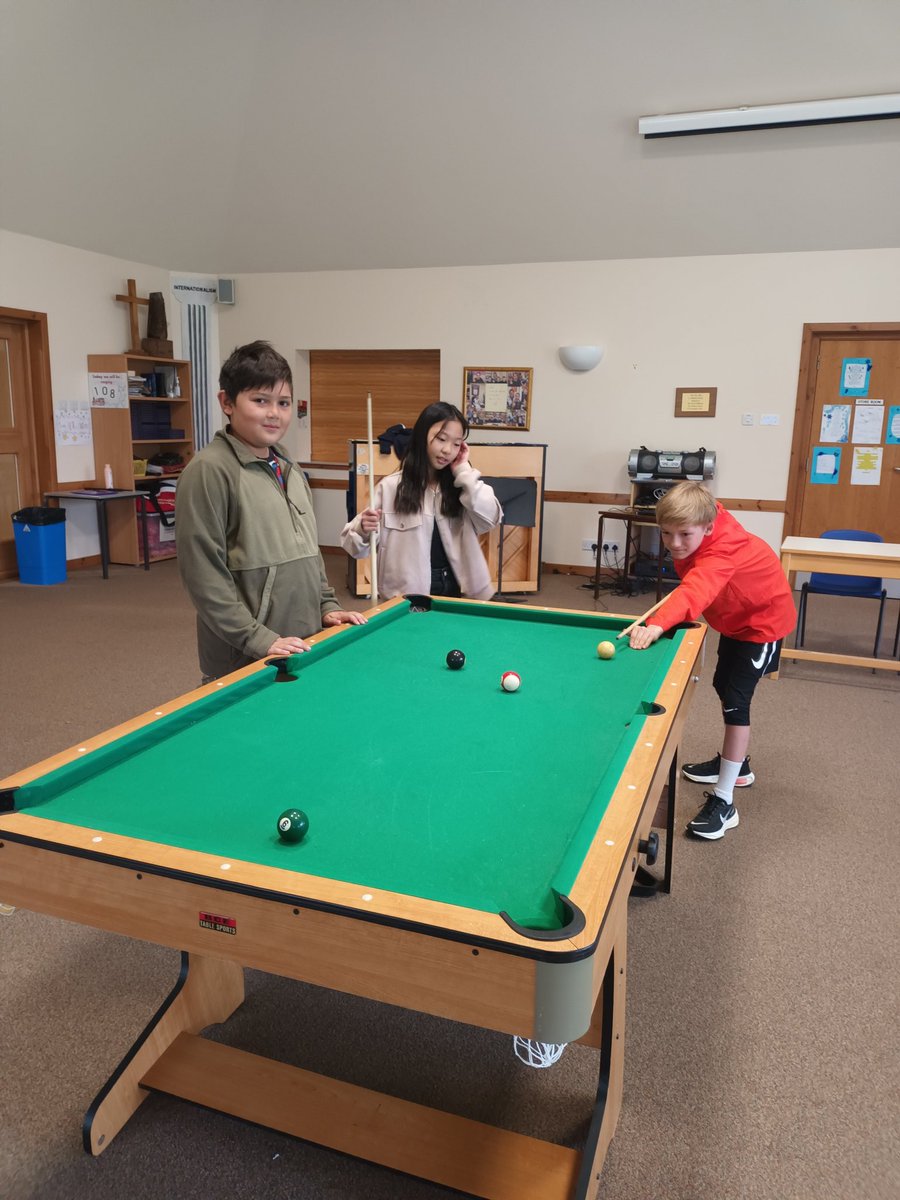 GordonstounPrep's tweet photo. Games morning in the @gstounjunior Lots of laughter and competition is fierce! #gordonstoun #kingofthetable https://t.co/fATApJeomm