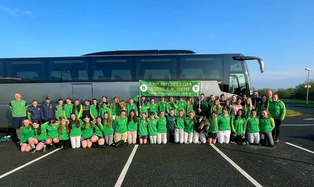 An early start for our Girls & coaches on their way to Abbotstown, Dublin this morning.

 Wishing them well & safe journey & hope ye all have a great day!! 💛💚
#gaelic4teens #lgfa #kerryladiesgaa #johnmitchelsgaa #tralee #kerry #mitchelsgirls #mitchelsgirlsontour