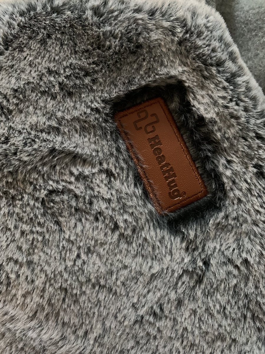 #heathug

Anyone that’s out and about working in the cold today (when’s it not cold in this country?!) 

or you have aches and pains (ladies this is phenomenal for period pains!) - this is the answer 🥰