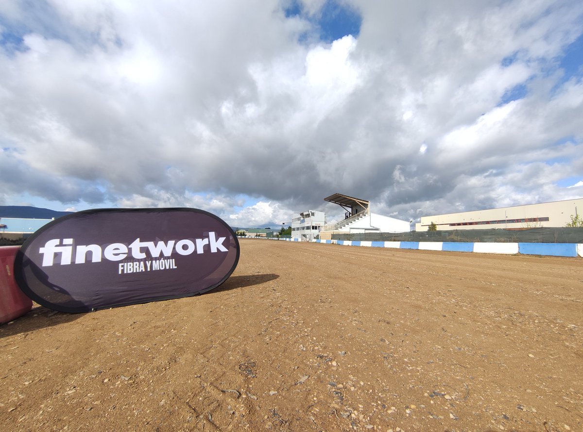 ¡Arrancamos el primer evento de #Rallycross de la temporada! Shakedown Test en Miranda de Ebro en marcha 🟢🟢

#CERX #ShakedownTest