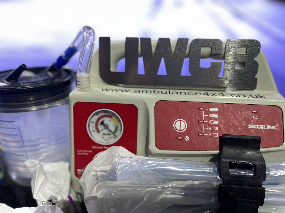 Event_Amb_Serv's tweet photo. A day of contact sports with teams covering @uwcb1 in Andover @Ultra_MMA in Southampton as well as boxing with Quest Boxing League in Epsom supported by @MedicsEmergency as ringside Doctor.  

#OneJobDoneWell #WeDontPlayBeingMedic #ThisIsTheDayJob #TrustedCompany #FightMedics https://t.co/j3enlrHgyZ