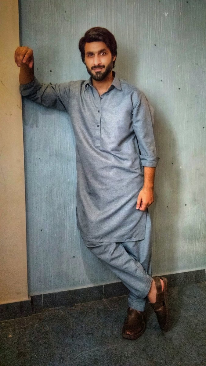 hkb_butt's tweet photo. Before we ask for #happiness and #prosperity, we should ask for #mercy. May #Allah shower his mercy on us. #EidUlFitr
#Eid2023
#EidMubarak 
#EidMubarak2023 
#EidVibes 
#EidAlFitr2023 https://t.co/VH7wKPpq20