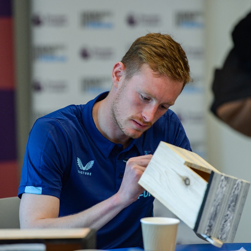 NUFC's tweet photo. Today is #EarthDay2023 🌍

Alongside @NU_Foundation, Sean Longstaff met with pupils from Dukes Secondary School to learn more about their idea of reusing old pallets from St. James’ Park and transforming them into birdboxes to increase natural habitats and improve biodiversity ⤵️