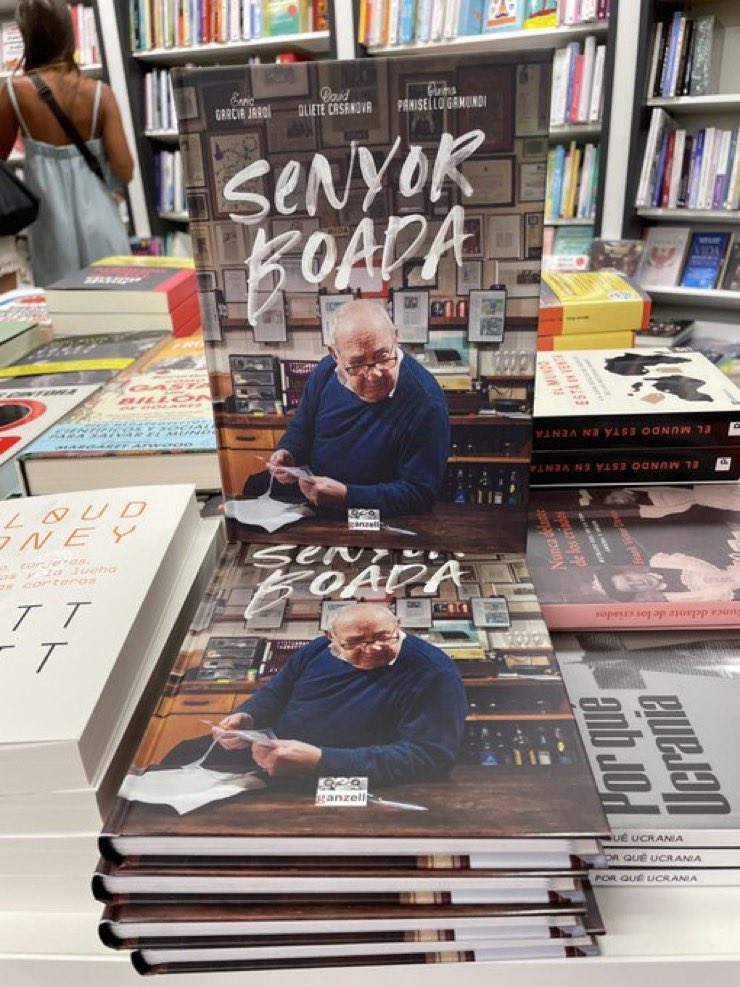 ganzellcat's tweet image. El dia de #SantJordi23 de 18 a 19 signaran a la parada de @lacaponatgn (Davant de les Teresianes/ Rambla Nova #Tarragona):
📚Tinc un grill al meu jardí que no em deixa ni dormir! 
@JuditRobert i @RomClariana 
📚 Senyor Boada
@enric_gj, @davidoliete i #BoadaPregoner.