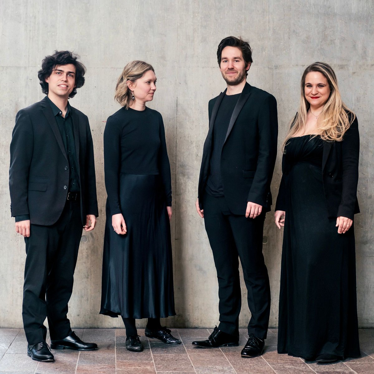 Just a handful of tickets left for tonight's concert from @PiattiQuartet - join us for music by Vaughan Williams, Rachmaninov, Smetana & Charlotte Harding. Tickets: staplefordgranary.org.uk/whats-on/event…