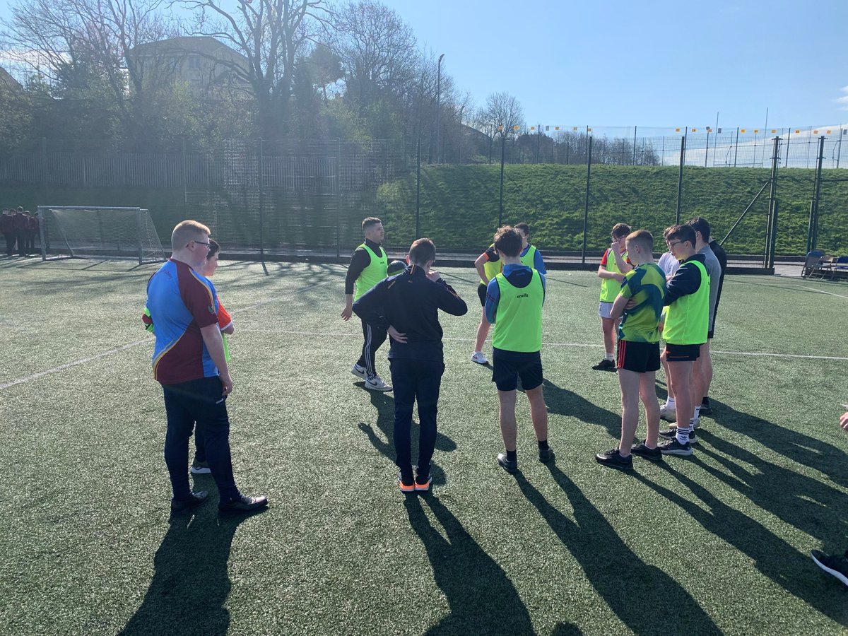 YouthActionNI's tweet photo. This week, Yr 12 young men from @StPExaminations explored #LifeMaps to help with their exam preparation. They participated in team activities, discussed key issues through Masculinity Matters & learned a card trick #YoungMenTalking @OURGenCYP1 @SEUPB @abcb_council @st_keady https://t.co/qIsRHw1wIb