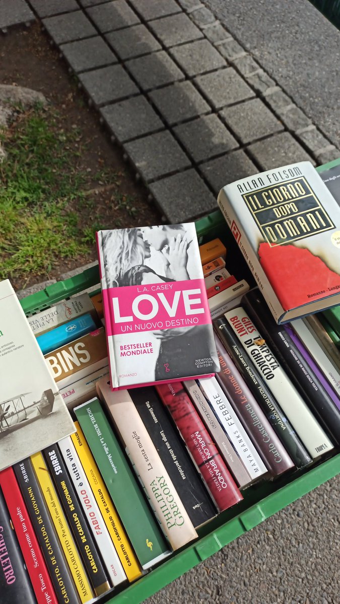 FreezingMery tweet media