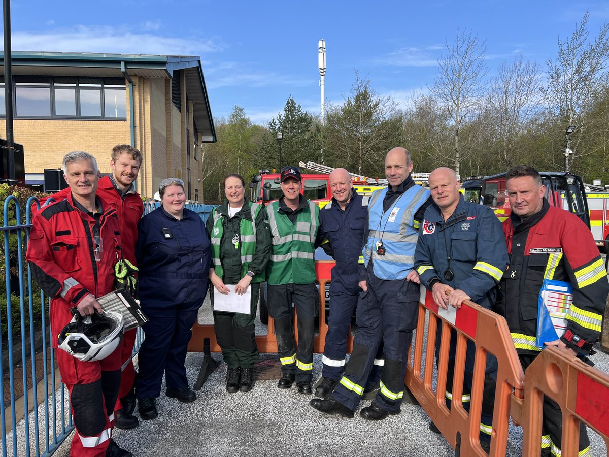 SWFireandRescue's tweet photo. Good morning from #CardiffGate Training and Development Centre as we await the start of the 2023 Extrication and Trauma Challenge 👋🚒
👀 Keep checking back throughout the day as we bring you updates from this fantastic event! https://t.co/vmsYDzR1yo