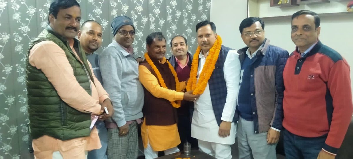 RajkumarKasaud5's tweet photo. श्रवण कुमार अग्रहरि खलीलाबाद नगर पालिका परिषद अध्यक्ष पद के प्रत्याशी…
@myogiadityanath @BJP4India @Bhupendraupbjp @idharampalsingh @swatantrabjp @MrYaduvansh @bjpanoop @sahjanandraibjp @kpmaurya1 @brajeshpathakup @AmitShah @narendramodi @JPNadda  @rajnathsingh @BJP4UP https://t.co/YaKgLwjFwq