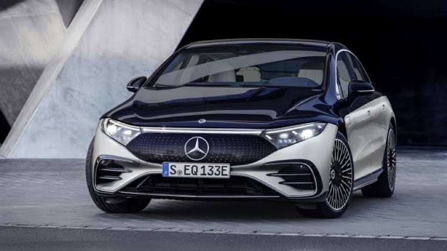 Artık bayiden almak zorunda değilsiniz. Mercedes Benz, 2 hafta sonra tüm Türk yetkili satıcılarını iptal ederek online satışa geçiyor.

( Kendiniz Ettiniz Kendiniz Buldunuz )