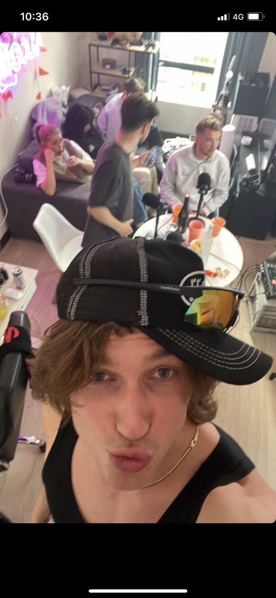 Sarahv_rn's tweet photo. NATHAN EN GIO CONFRONTATIE IK HERHAAL NATHAN EN GIO CONFRONTATIE!!!!! https://t.co/cOD1Japipi