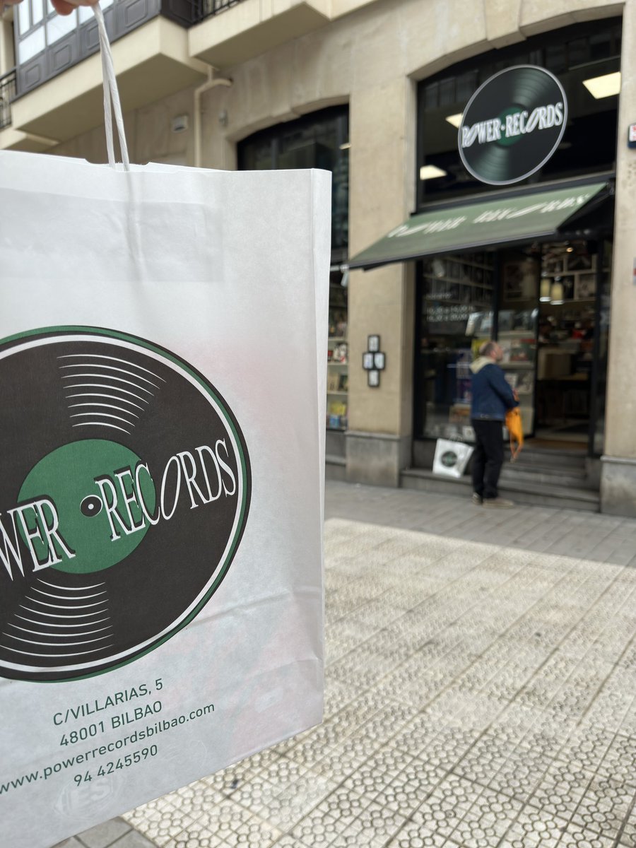 letxugas's tweet photo. Récord store day #rsd23 #powerrecords Bilbao @recordstoreday @RSD_Spain https://t.co/Qx93mxsawA