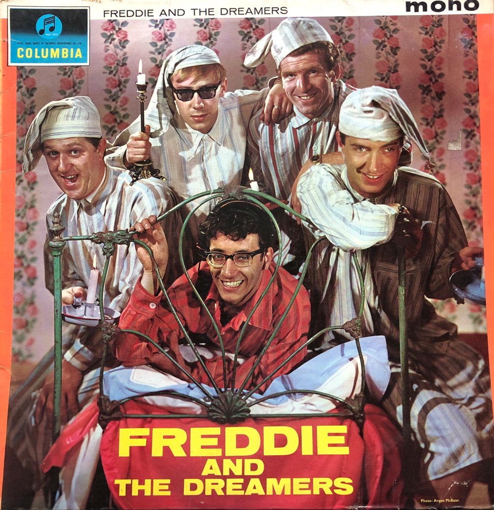 Freddie and The Dreamers 60s Aesthetic Vintage Record From 1963

#60s #1960s #mono #vinyljunkie #vinylcollector #vinylrecords #12inch #freddieandthedreamers #lprecord 

classical33.co.uk/product/freddi…