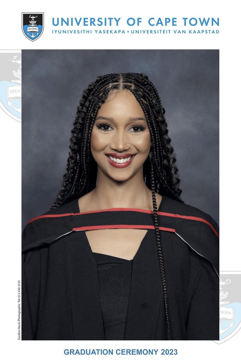 shebysheray's tweet photo. Woke up to grad pics 🥰 https://t.co/FSlcNfZRay