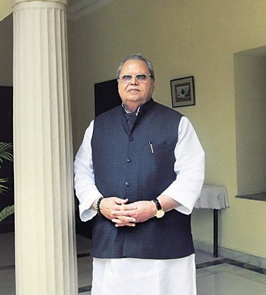 khaiwal_lavi's tweet photo. हुकूमत का दौर हैं जनाब...
दबने से बात नहीं बनेगी ।

 #Satyapal_Malik 
@Satyapalmalik_
#देश_सत्यपाल_मलिक_के_साथ_है https://t.co/fmkxHv6kY6