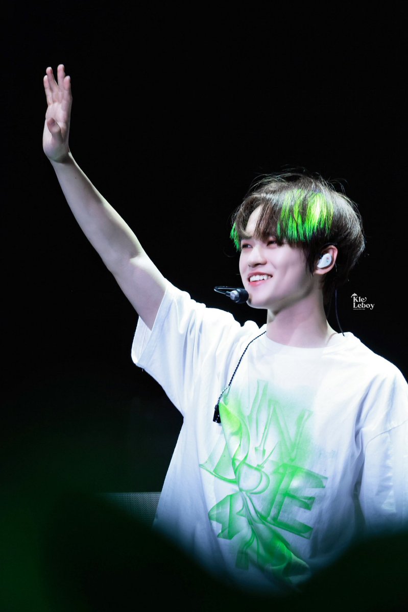 230421
TDS2 in Seattle

#CHENLE #천러 #钟辰乐 #辰乐 #NCT #NCTDREAM
#THEDREAMSHOW2 
#THEDREAMSHOW2_in_US
#THEDREAMSHOW2_In_A_DREAM
#NCTDREAM_THEDREAMSHOW2_in_US