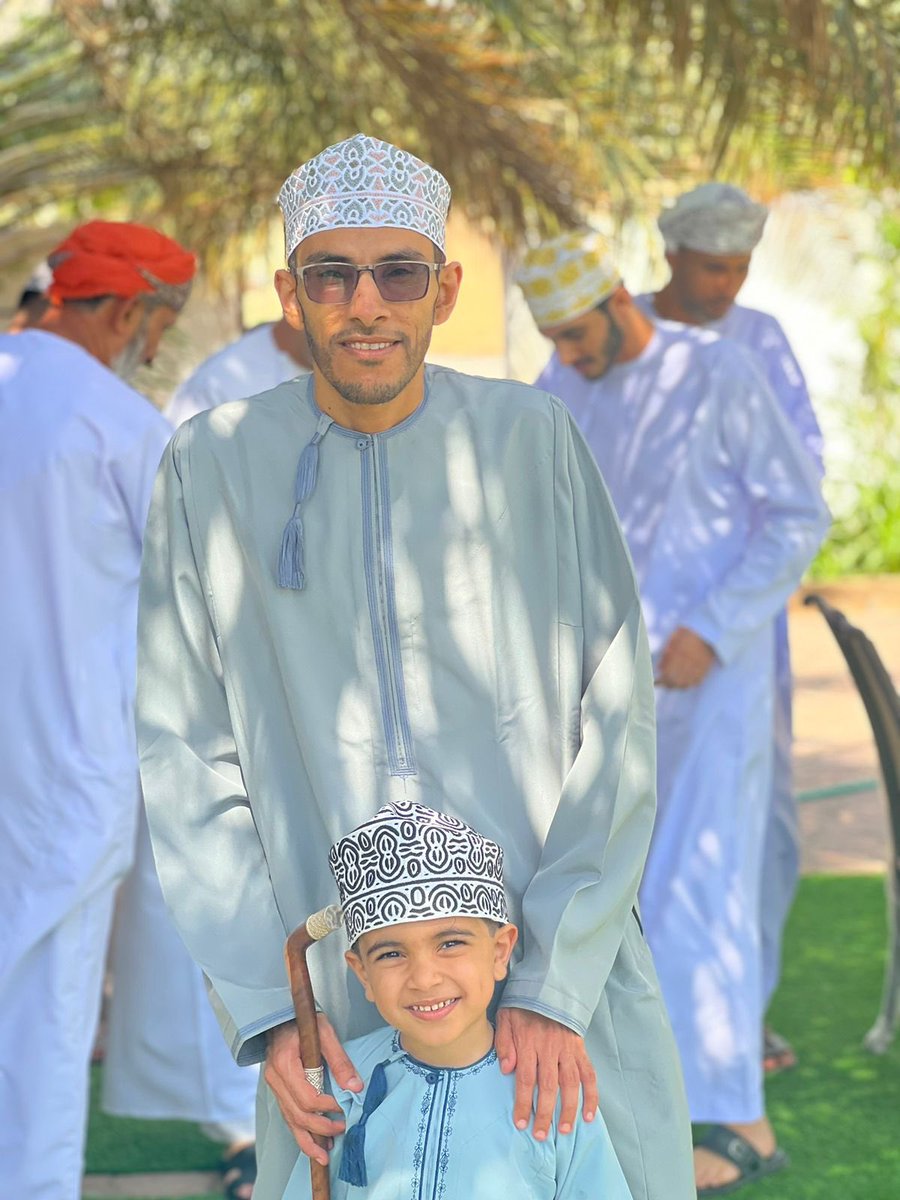 amj000d's tweet photo. العيد برفقة الأحباب ♥️
@alrashdi_24 
@mohdalrashdi3 
@a4u_30 https://t.co/Zb5ucWI0JE