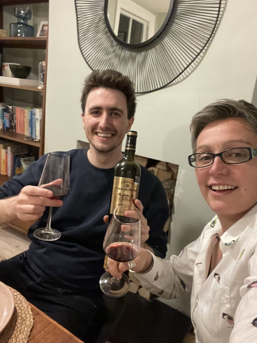 Sam Johnson tweet media