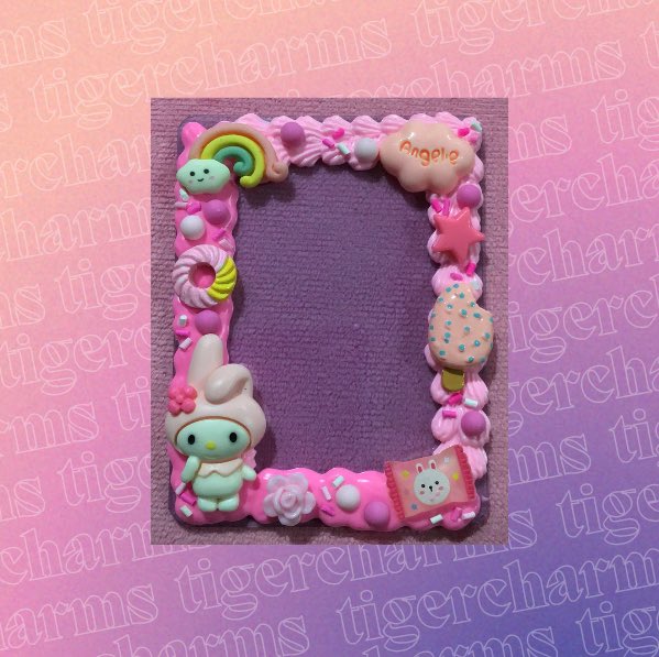 tigercharms's tweet photo. Kuromi 💜 + Melody 💖 + Cinamoroll 💙+ Snoopy 🤍 
Decoden Toploaders and Hair clips! https://t.co/nM38Rr9nKc