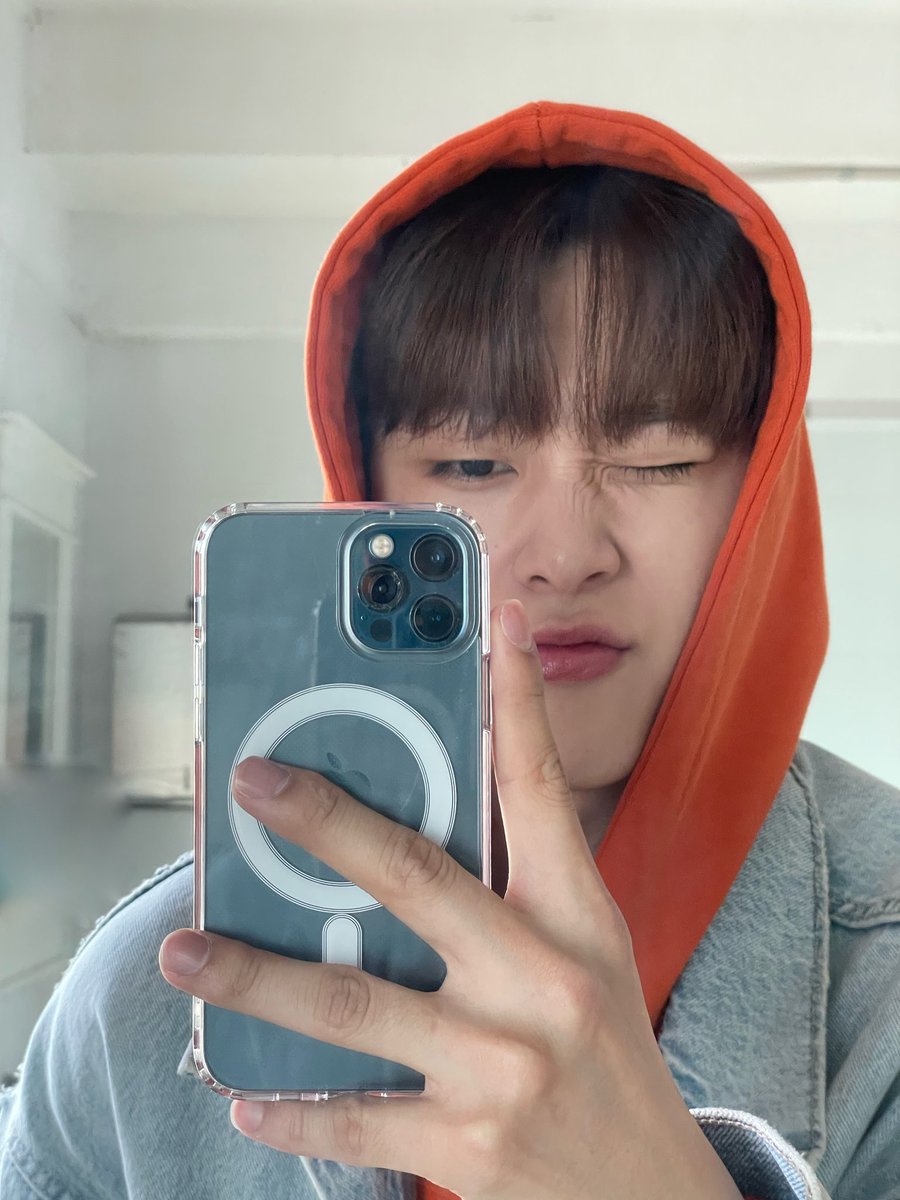 jflo_newkidd's tweet photo. ☀️😝🧡

#Newkidd #뉴키드 #Jinkwon #진권 https://t.co/dGtjkr1Im8
