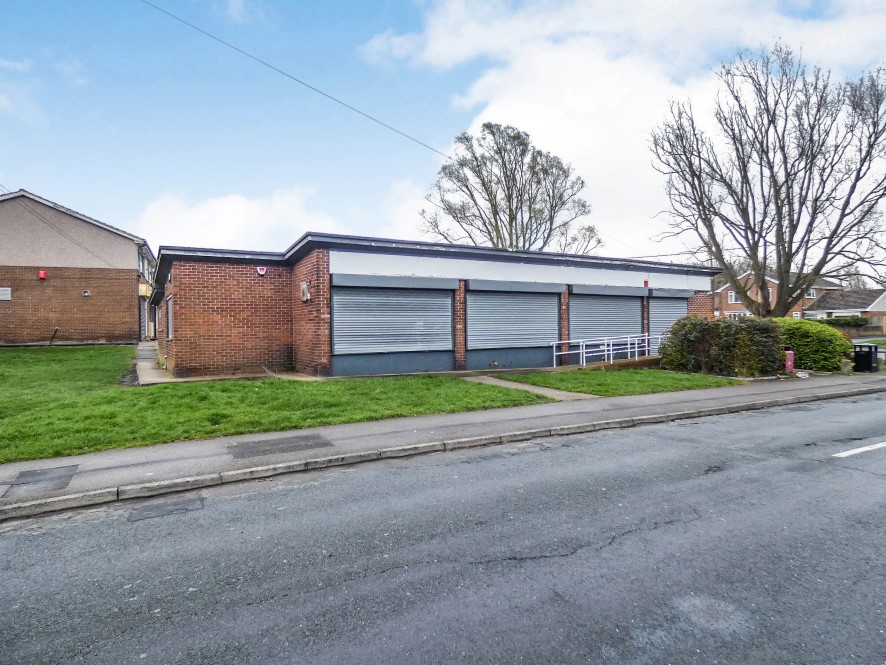 auctionhousene's tweet photo. Looking for a piece of the #commercial #investment pie in Chester le Street? 🥧

This #detached #property is already #tenanted and situated in an established and ever-evolving residential area - the perfect combination! Guide price: £75,000+, see more: https://t.co/PPI4fLvH0E https://t.co/ssLwjph1L7