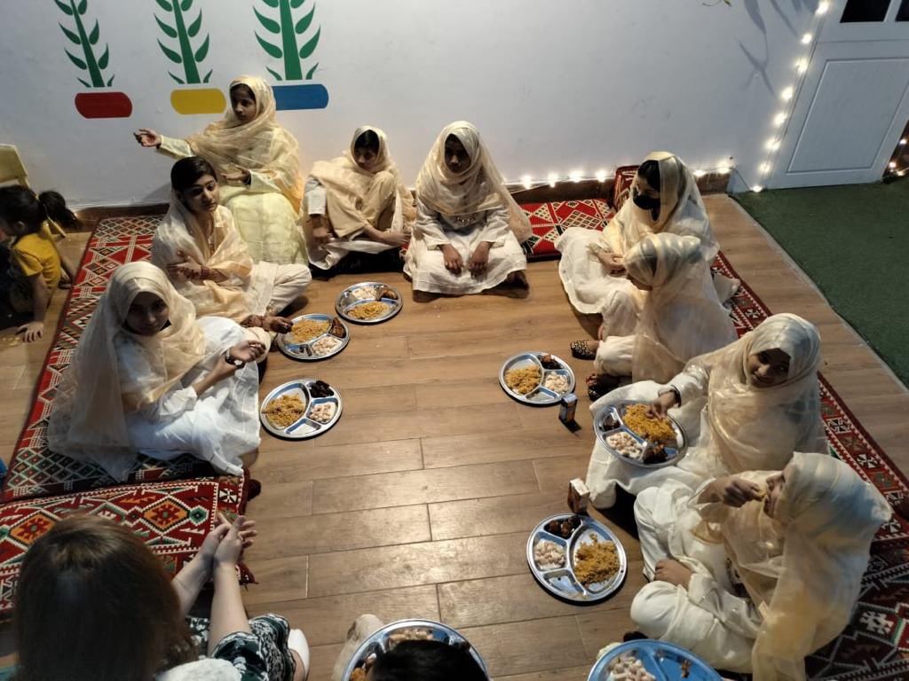 AliZFoundation's tweet photo. Ma’am @AyeshaFazli visits the children at Learning Hub on behalf of the AZF foundation to have iftar with the children and distribute Eidi. AZF continues to support the rehabilitation and education of these young children and their mothers from marginalized communities. #AZF https://t.co/pU4RihXIDa