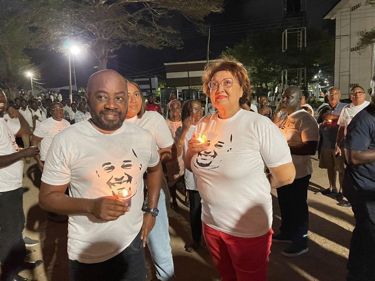 Adisadel08's tweet photo. Atu Mould House - Vigil Night. 

In Life and in death the Santa Spirit lives on. 

Rest in Peace 
Miguel Ato Kwamina Acheampong Mould 🕊️

Santa 89’ 
⚫️⚪️ https://t.co/sRfCAwJoSF