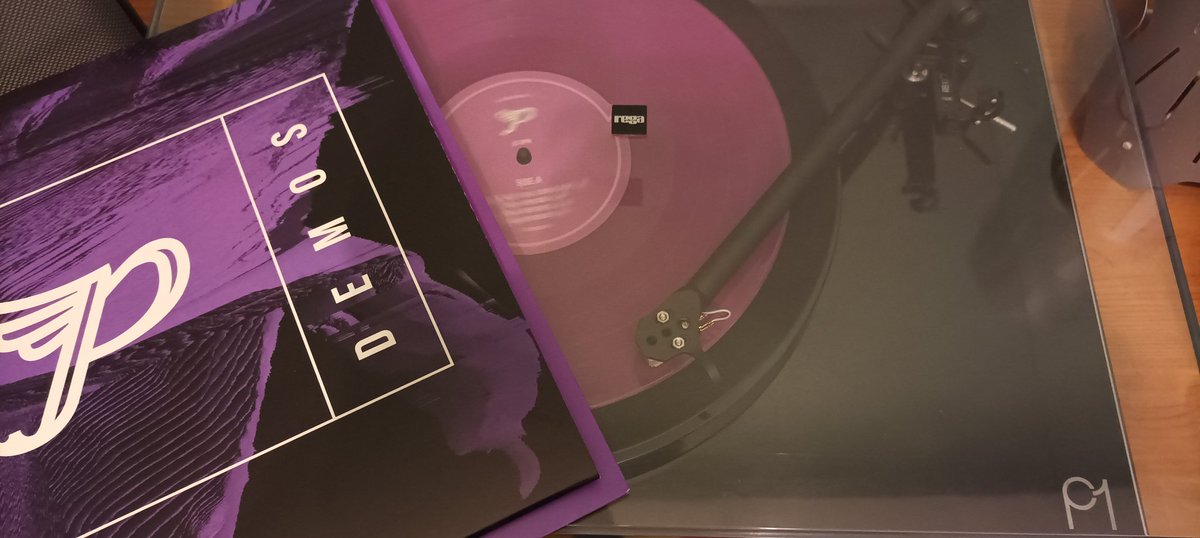 MJRWaller's tweet photo. Second vinyl on, more coffee.  #rsd23  @TownsendRecords thanks for the most expensive free bacon butty 

#herecomesyourman https://t.co/0ABlChmp6e