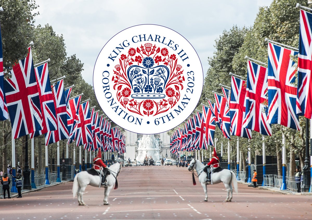 👑 Where will you be celebrating tomorrow? 👑