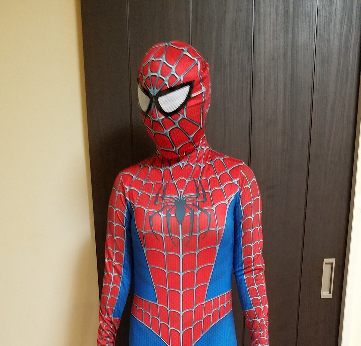 Akipi1008's tweet photo. 多忙です。。

今朝も５時30分一番に出勤し、２番出勤が来るまでぼっちで一時間黙々とコンベクションとフライヤーと戦ってました。

そして、修学旅行帰りのやる気のない新たなアホが現れました。。 https://t.co/j3XH46R68Z