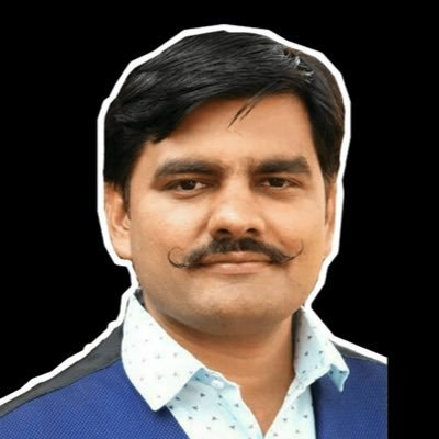 mr_bardai25's tweet photo. रुकावटें आती है सफलता की राहों में ये कौन नहीं जानता,

फिर भी वह मंज़िल पा ही लेता है जो हार नहीं मानता।

We Are With You @YAJadeja

@BBCHindi
@abpasmitatv
@Jamawat3
@tv9gujarati
#I_Support_Yuvrajsinh https://t.co/z4WmM89906