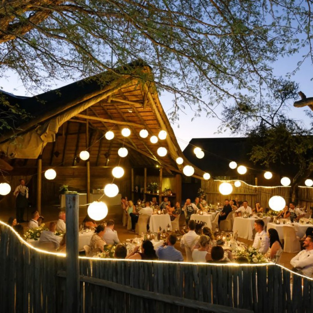 The picturesque setting of Kuthaba Bush Lodge makes it a perfect wedding venue.

The natural wild bush and mountains envelope the main lodge and surrounding accommodation buildings creating an inevitable bond between guest and nature. 

theweddingco.co.za/directory-list…